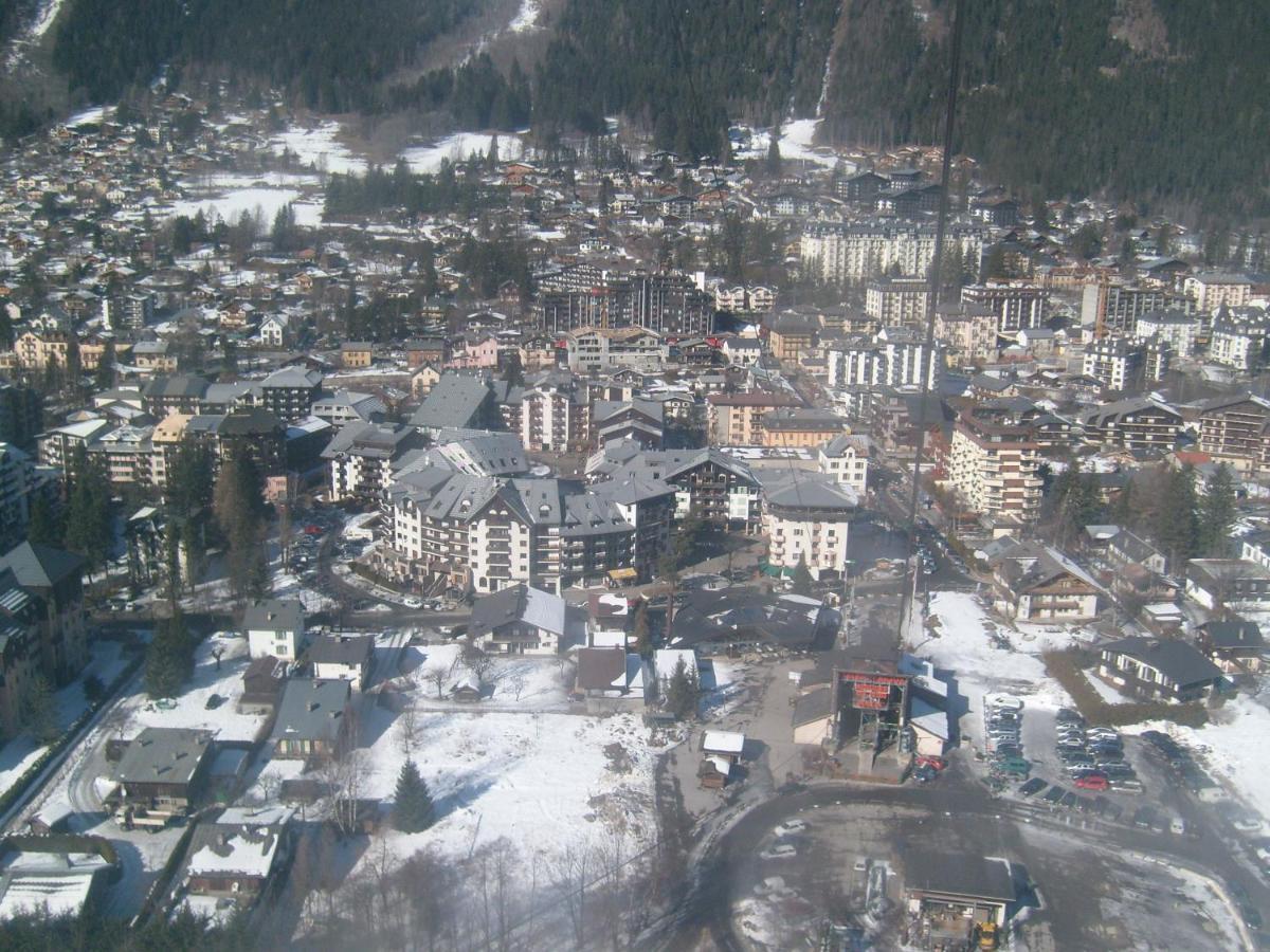 Appartement T2 Chamonix Centre Balcon Vue Mont Blanc Exterior foto